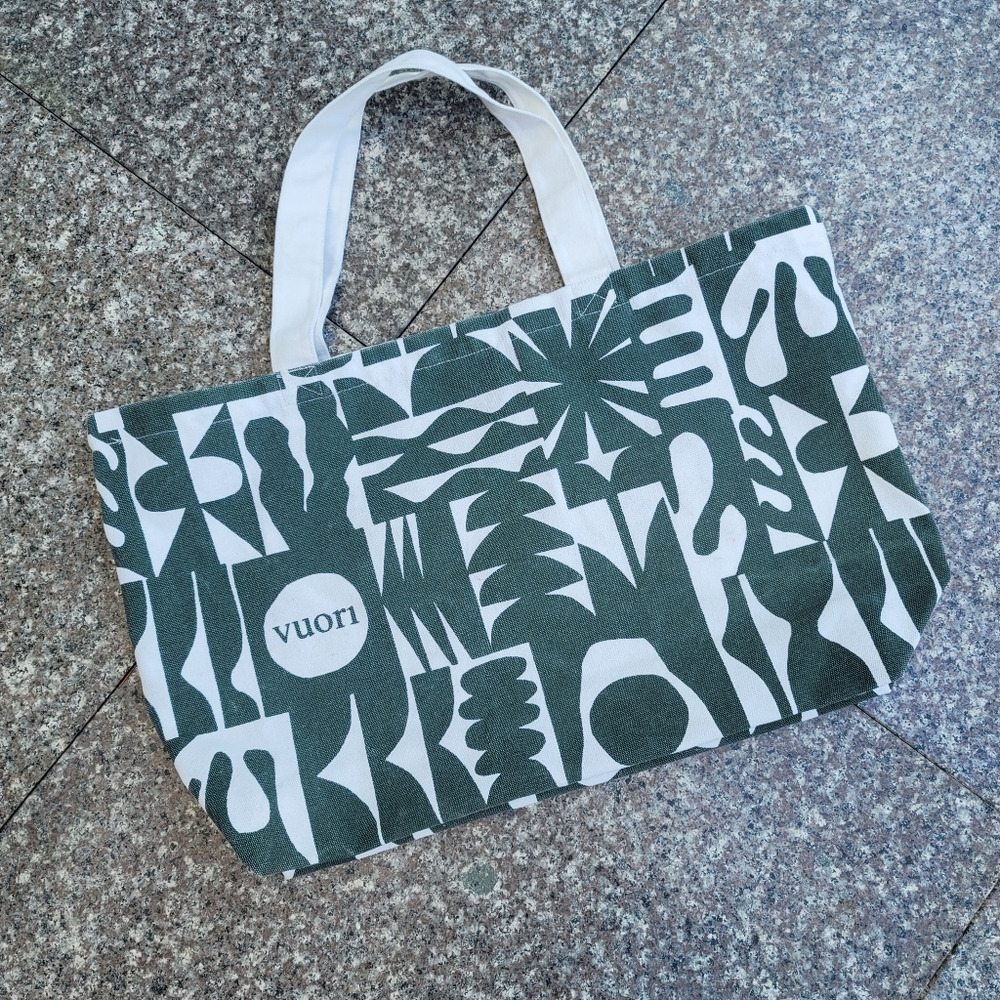 Vuori tote bag